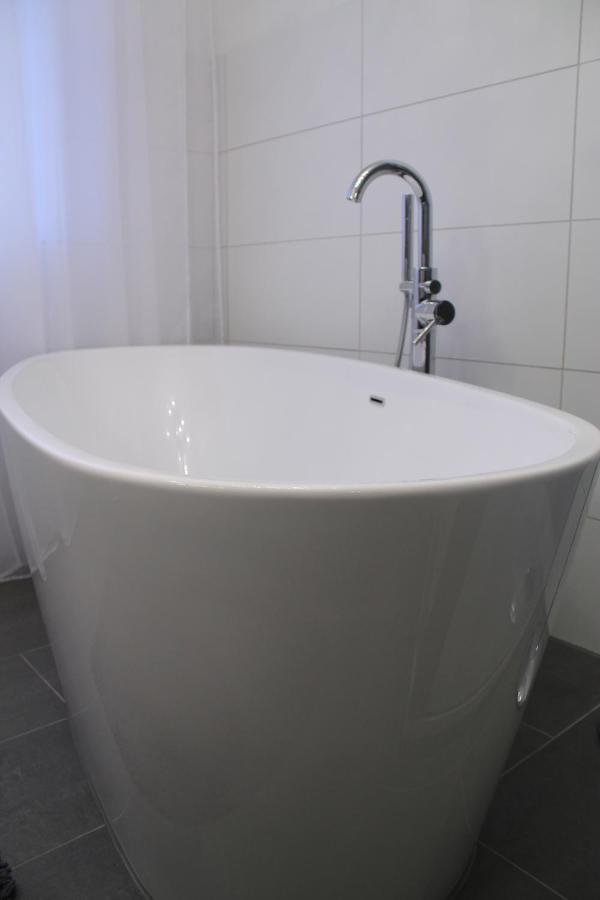Haus Sonnenschein Apartment Lam Ruang foto